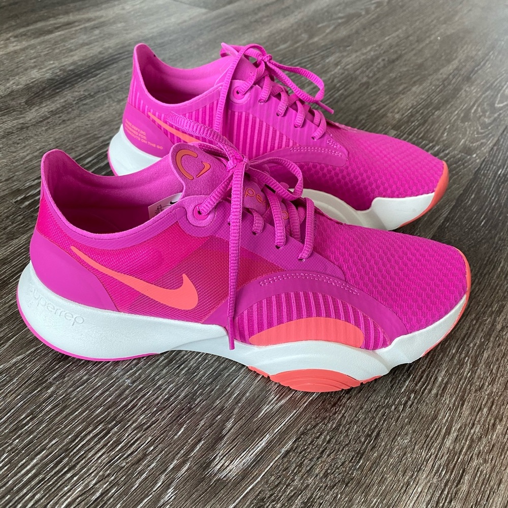 Women’s Nike Super Rep Go